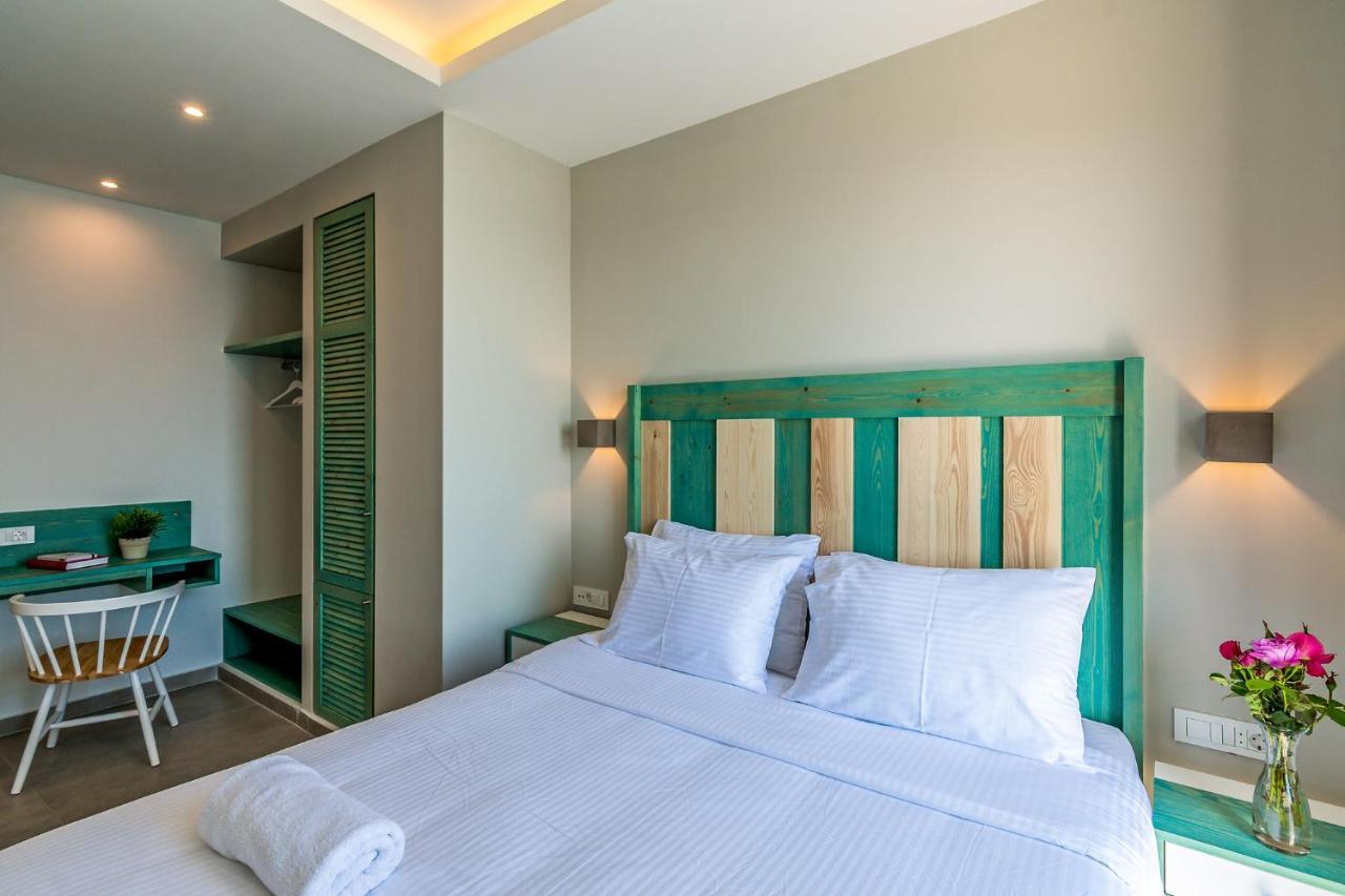 Samaria By The Sea Aparthotel Khora Sfakion Exterior photo